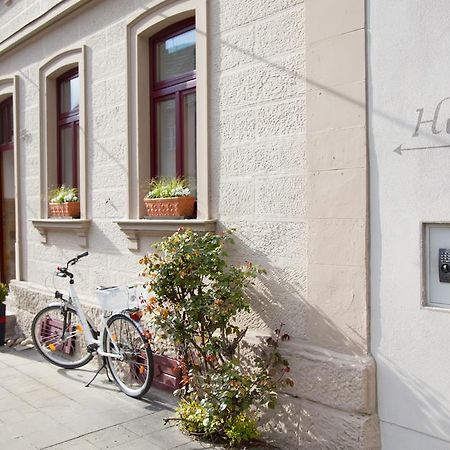 Hotel Garni Zum Hirschen Iphofen Dış mekan fotoğraf