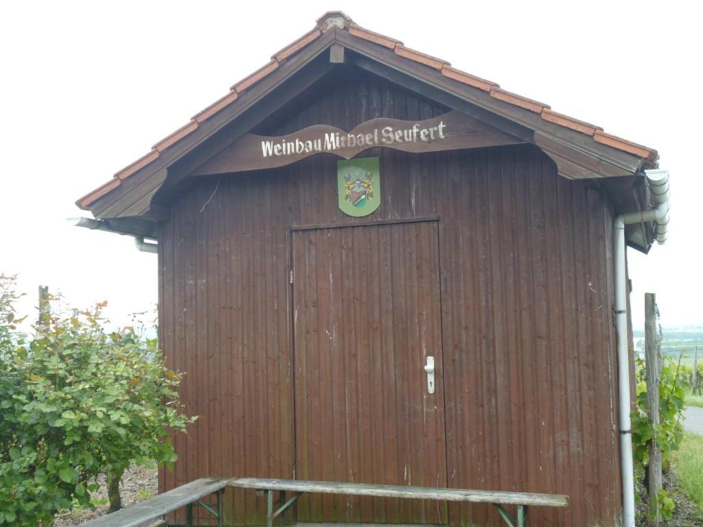 Hotel Garni Zum Hirschen Iphofen Dış mekan fotoğraf